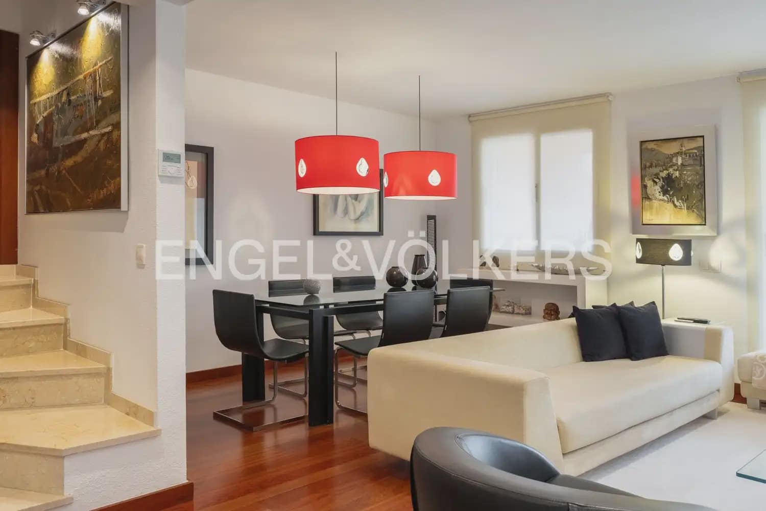 3 sovrum Radhus att hyra i Valencia stad med pool garage - 4 100 € (Ref: 9996345)