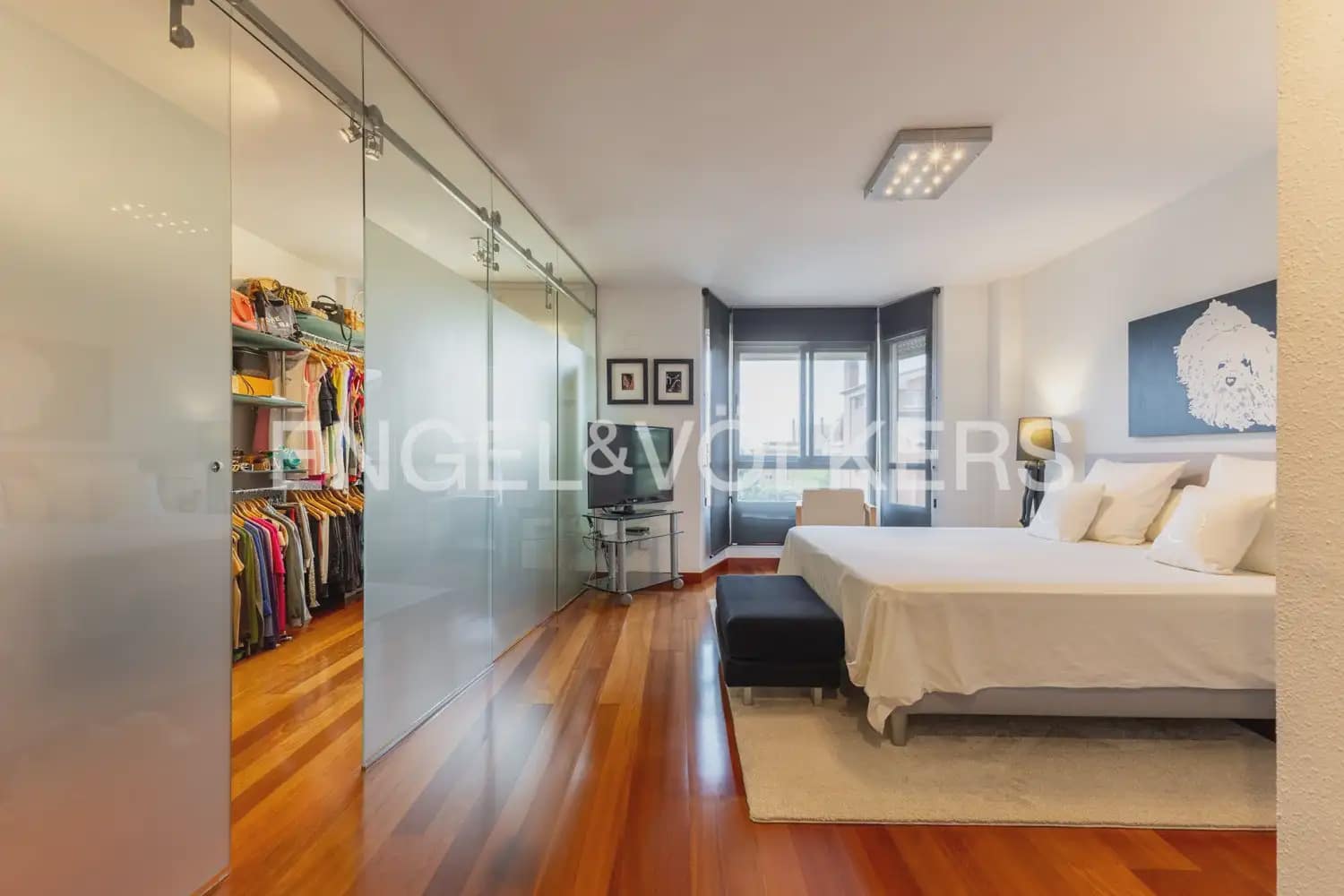 3 sovrum Radhus att hyra i Valencia stad med pool garage - 4 100 € (Ref: 9996345)