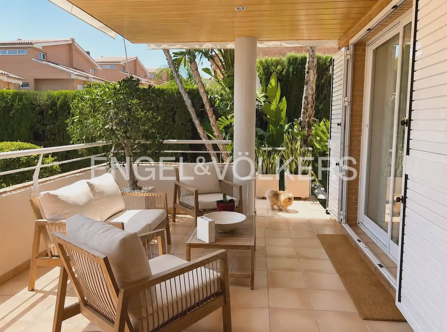 3 sovrum Radhus att hyra i Valencia stad med pool garage - 4 100 € (Ref: 9996345)