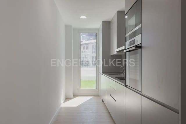 3 quarto Apartamento para arrendar em Russafa, Valência cidade - 2 500 € (Ref: 9997550)