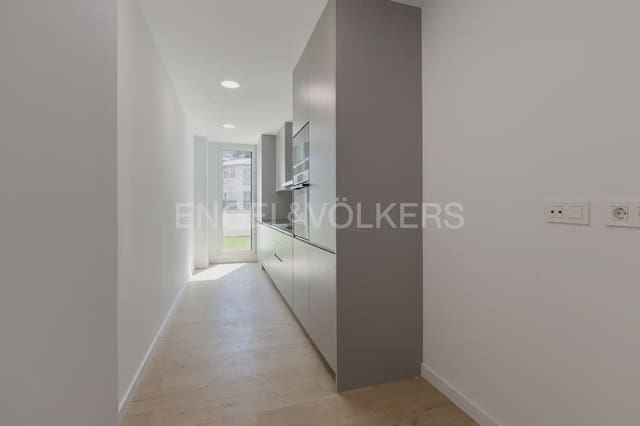 3 quarto Apartamento para arrendar em Russafa, Valência cidade - 2 500 € (Ref: 9997550)