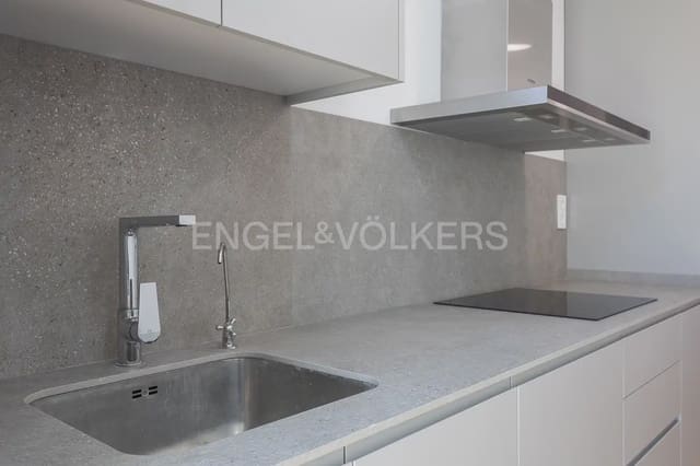 3 quarto Apartamento para arrendar em Russafa, Valência cidade - 2 500 € (Ref: 9997550)