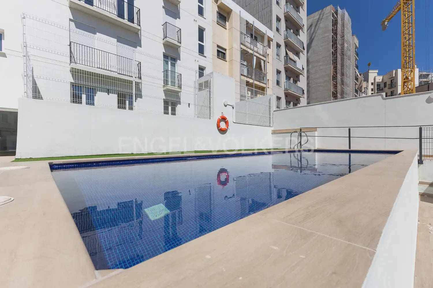 3 soverom Leilighet til leie i Valencia by med svømmebasseng garasje - € 2 500 (Ref: 9997550)
