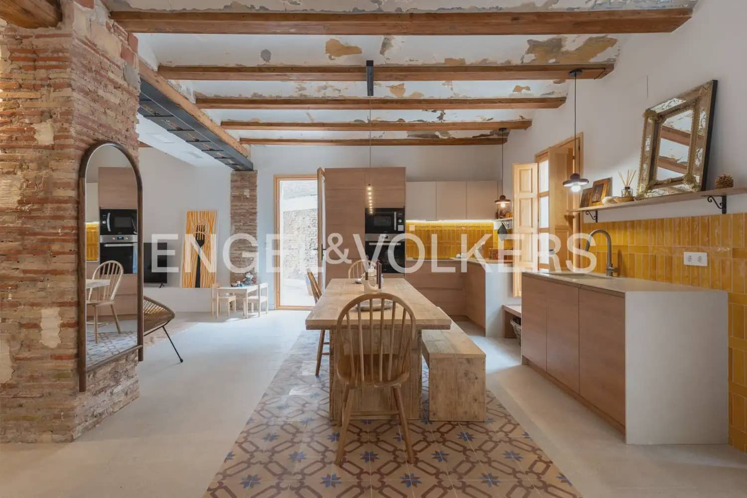 1 sovrum Lägenhet att hyra i Valencia stad - 2 500 € (Ref: 9997551)