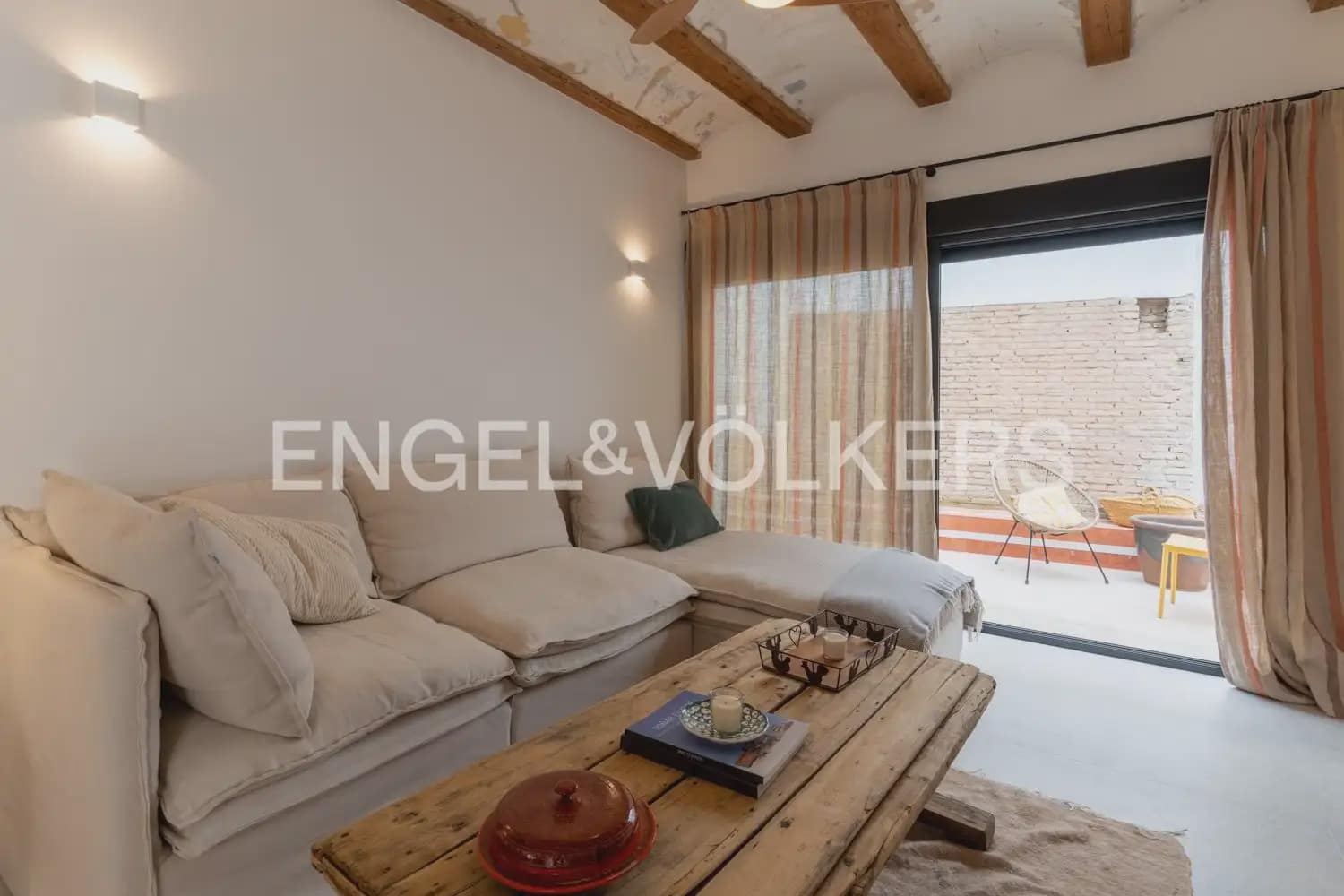 1 sovrum Lägenhet att hyra i Valencia stad - 2 500 € (Ref: 9997551)