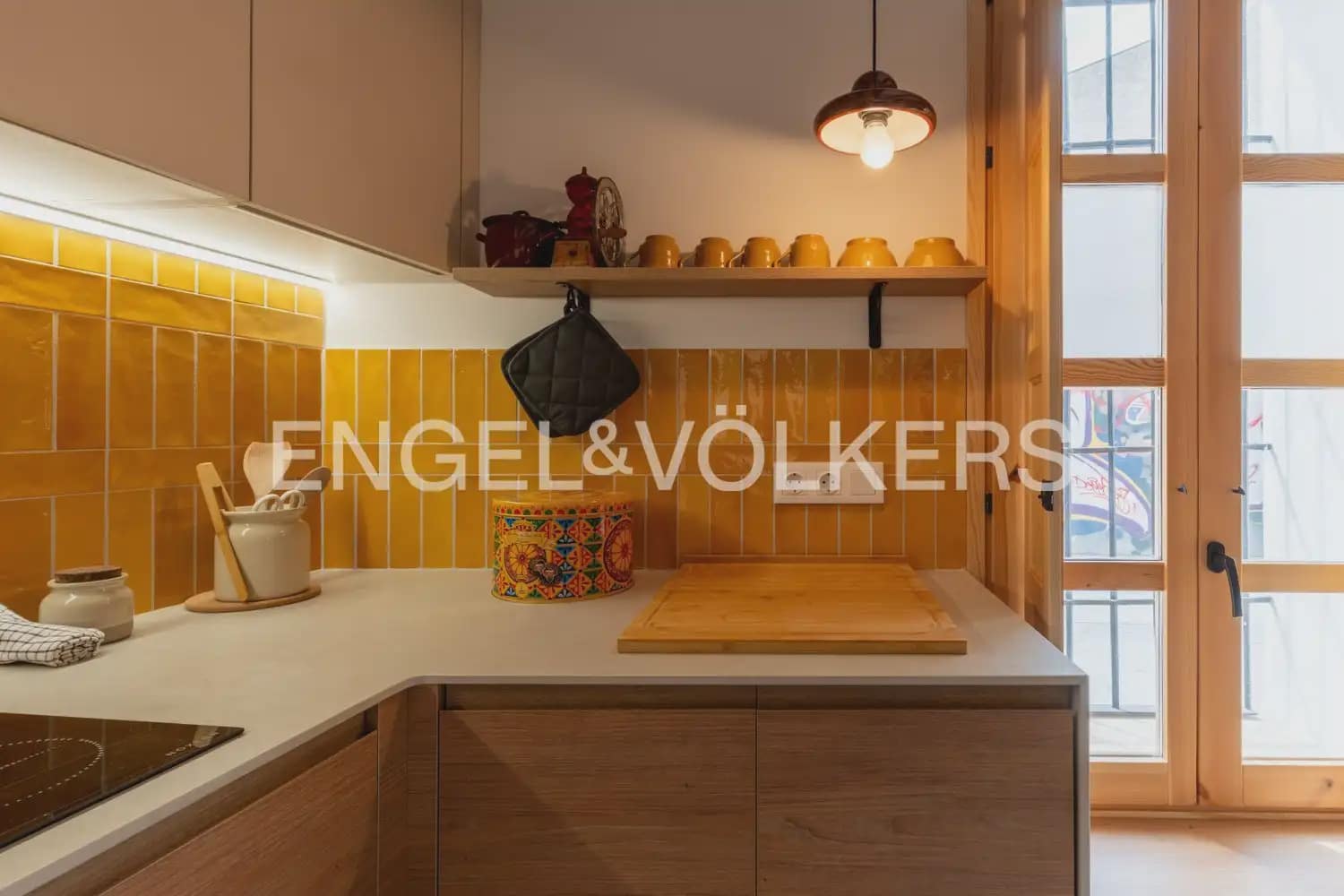 1 sovrum Lägenhet att hyra i Valencia stad - 2 500 € (Ref: 9997551)