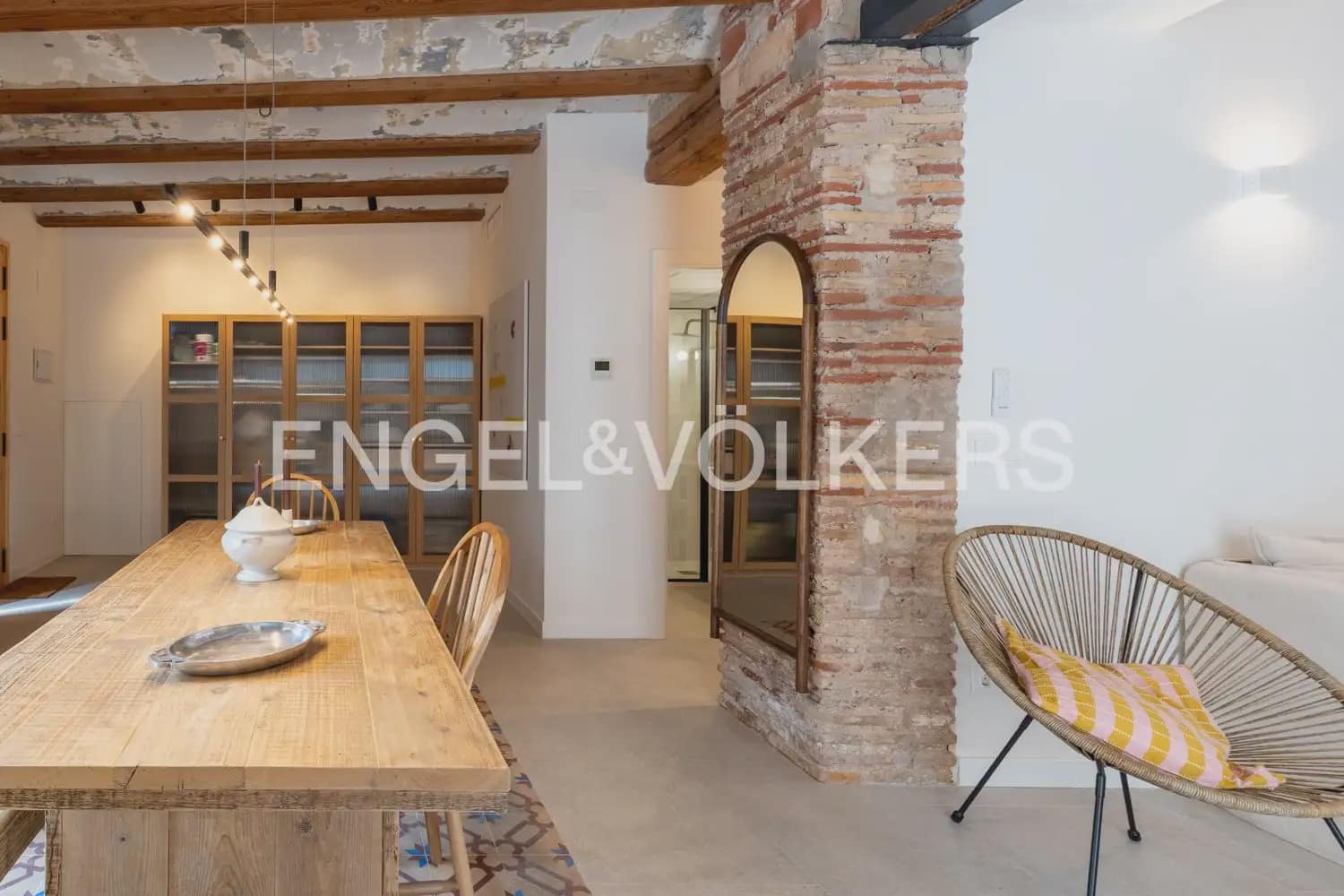 1 sovrum Lägenhet att hyra i Valencia stad - 2 500 € (Ref: 9997551)
