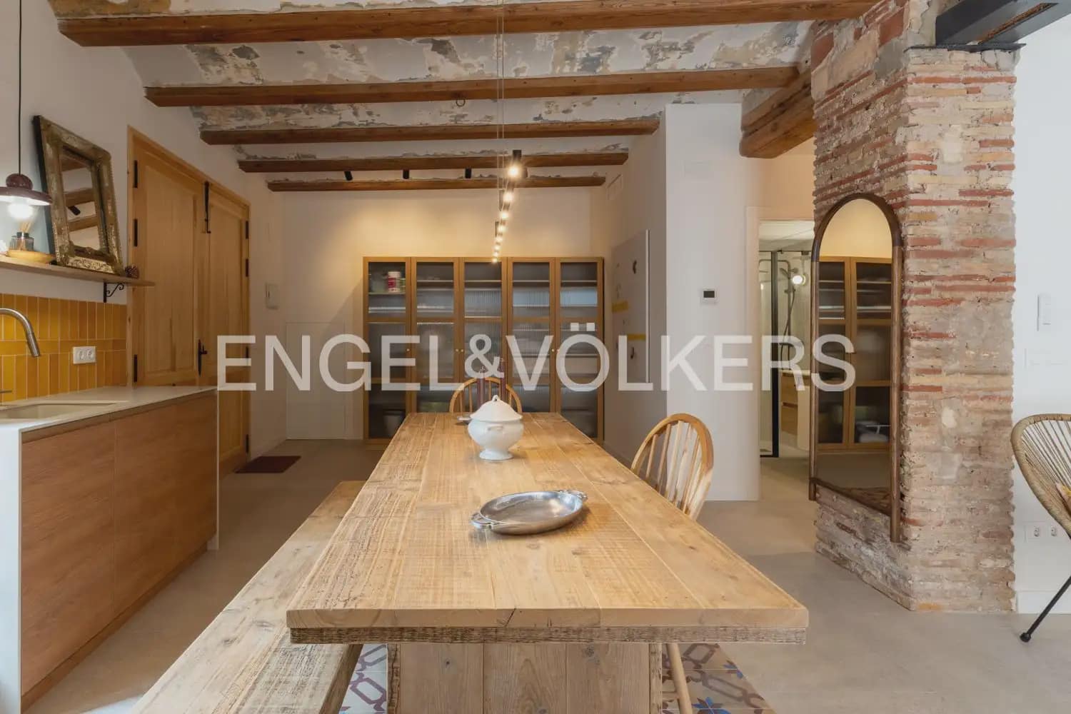 1 sovrum Lägenhet att hyra i Valencia stad - 2 500 € (Ref: 9997551)