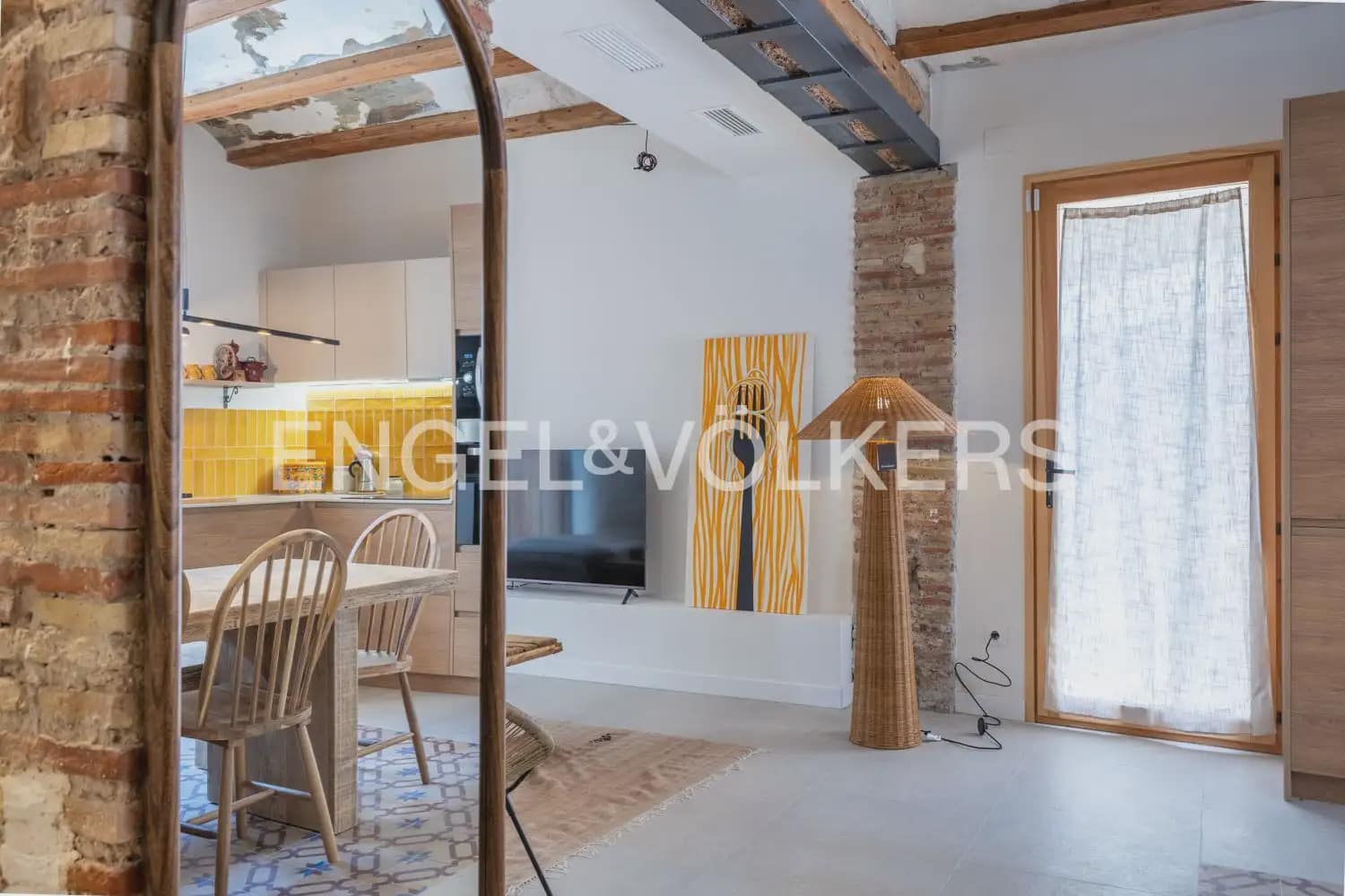 1 sovrum Lägenhet att hyra i Valencia stad - 2 500 € (Ref: 9997551)