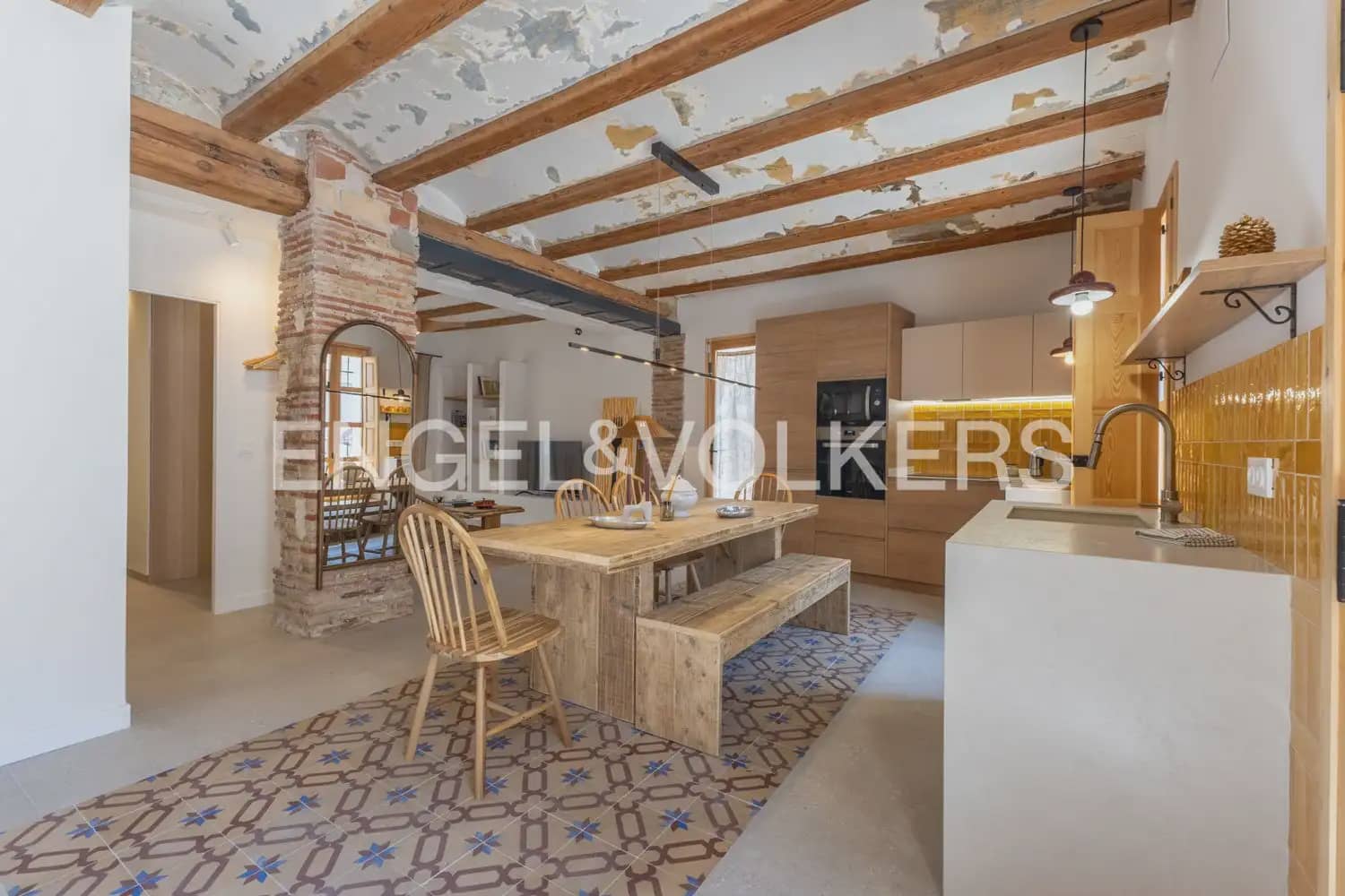 1 sovrum Lägenhet att hyra i Valencia stad - 2 500 € (Ref: 9997551)