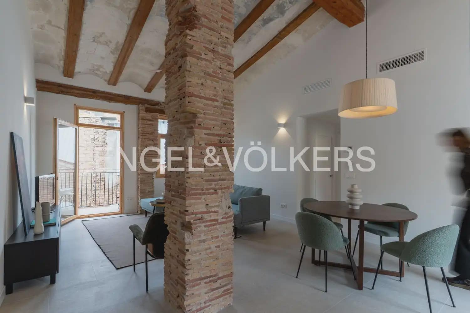 2 sovrum Lägenhet att hyra i Valencia stad - 3 000 € (Ref: 9997552)