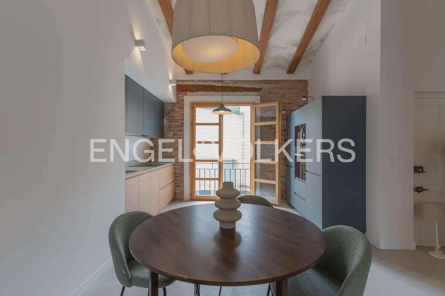 2 sovrum Lägenhet att hyra i Valencia stad - 3 000 € (Ref: 9997552)