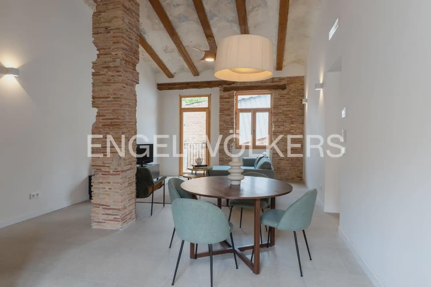 2 sovrum Lägenhet att hyra i Valencia stad - 3 000 € (Ref: 9997552)
