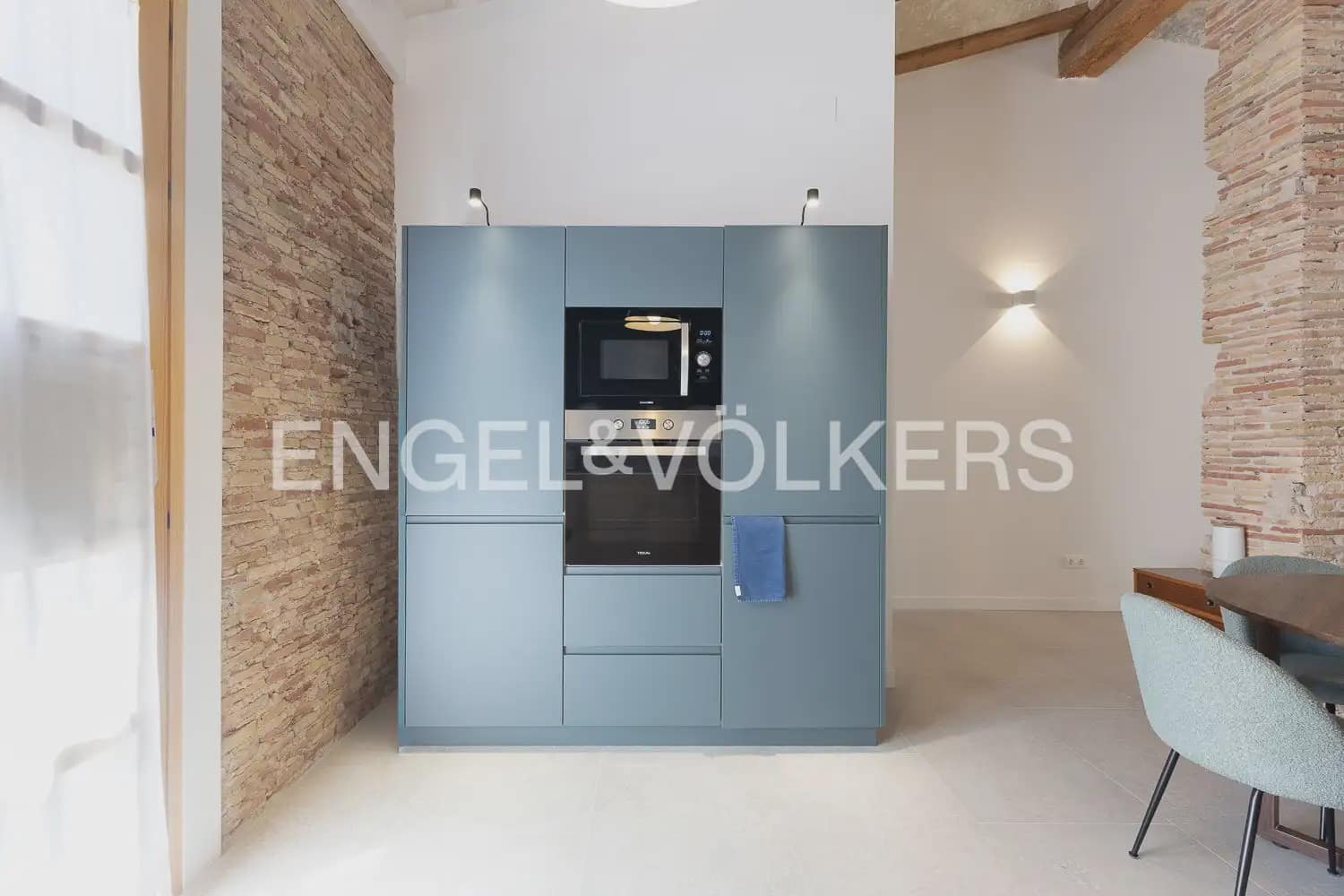 2 sovrum Lägenhet att hyra i Valencia stad - 3 000 € (Ref: 9997552)