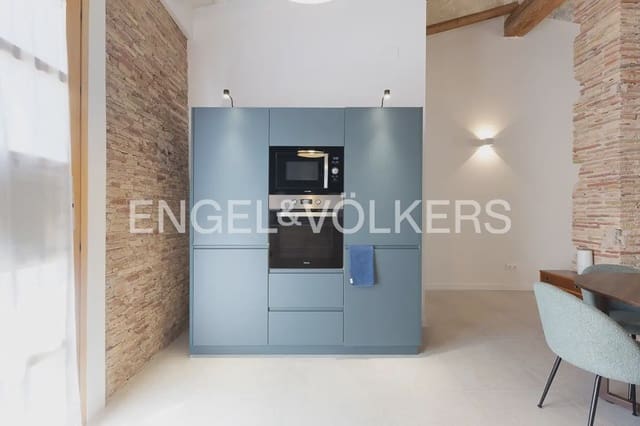 2 soveværelse Lejlighed til leje i Trinitat, Valencia by - € 3.000 (Ref: 9997552)