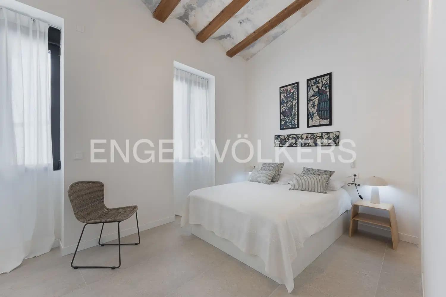 2 sovrum Lägenhet att hyra i Valencia stad - 3 000 € (Ref: 9997552)