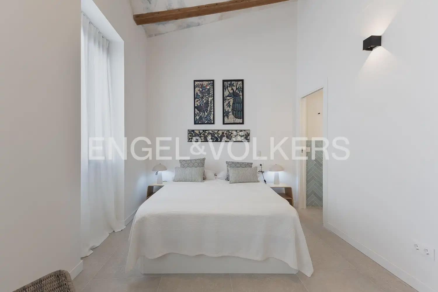 2 sovrum Lägenhet att hyra i Valencia stad - 3 000 € (Ref: 9997552)