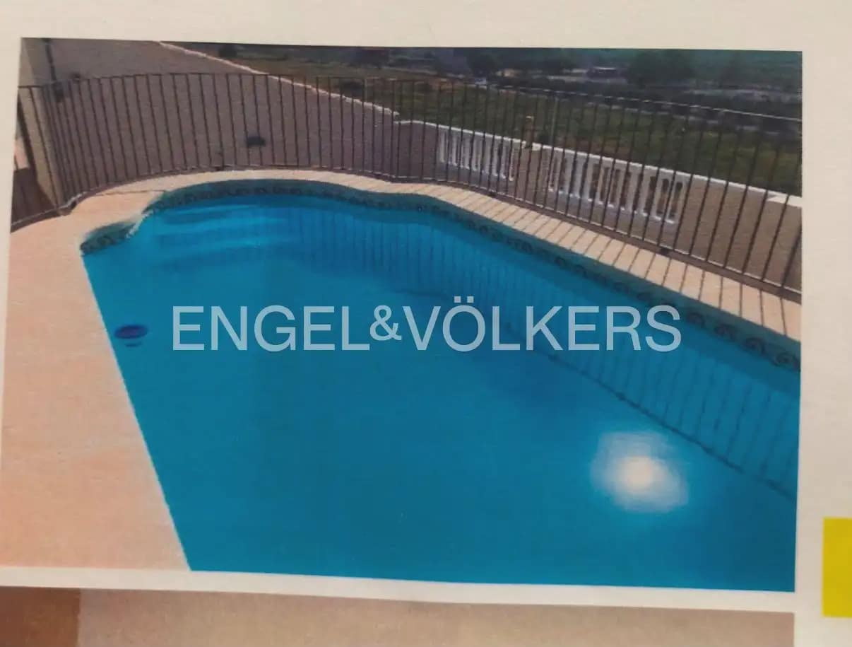 3 soveværelse Lejlighed til leje i Chilches med swimmingpool garage - € 4.000 (Ref: 9997553)