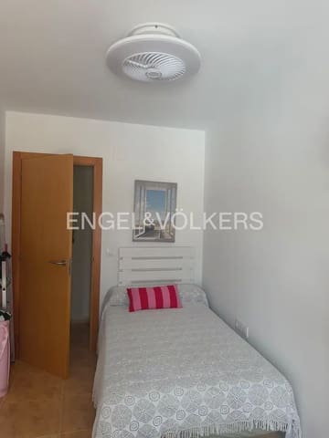 3 quarto Apartamento para arrendar em Playa de Chilches, Chilches com piscina garagem - 4 000 € (Ref: 9997553)