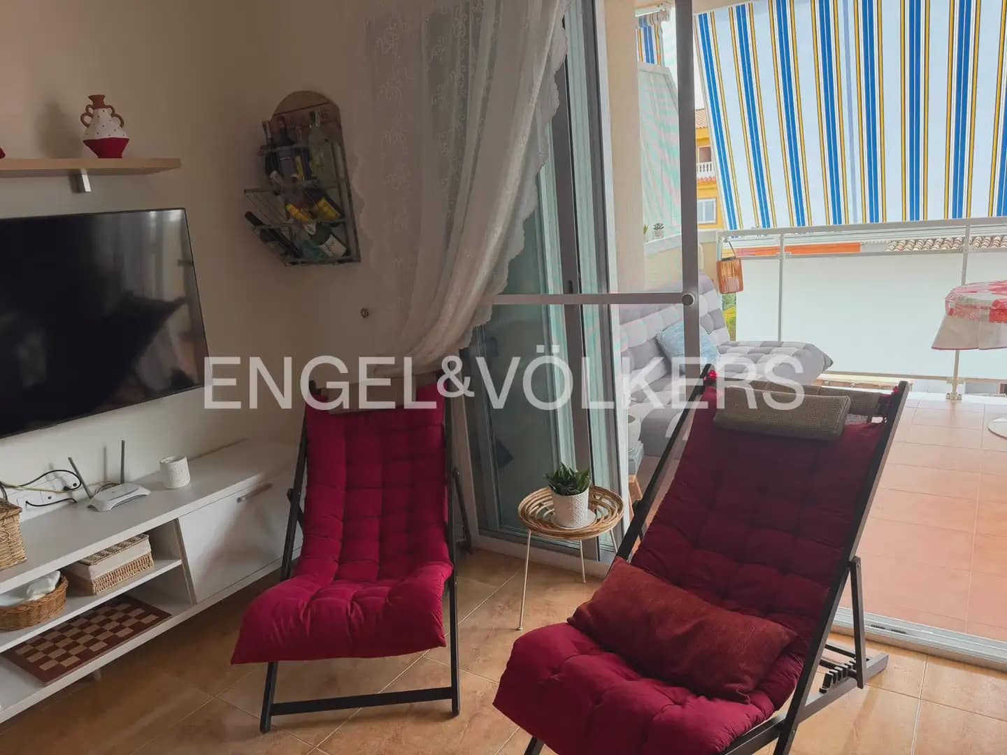 3 soveværelse Lejlighed til leje i Chilches med swimmingpool garage - € 4.000 (Ref: 9997553)