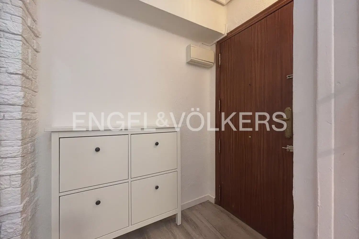 2 Zimmer Wohnung zu vermieten in Valencia Stadt - 1.200 € (Ref: 9997554)