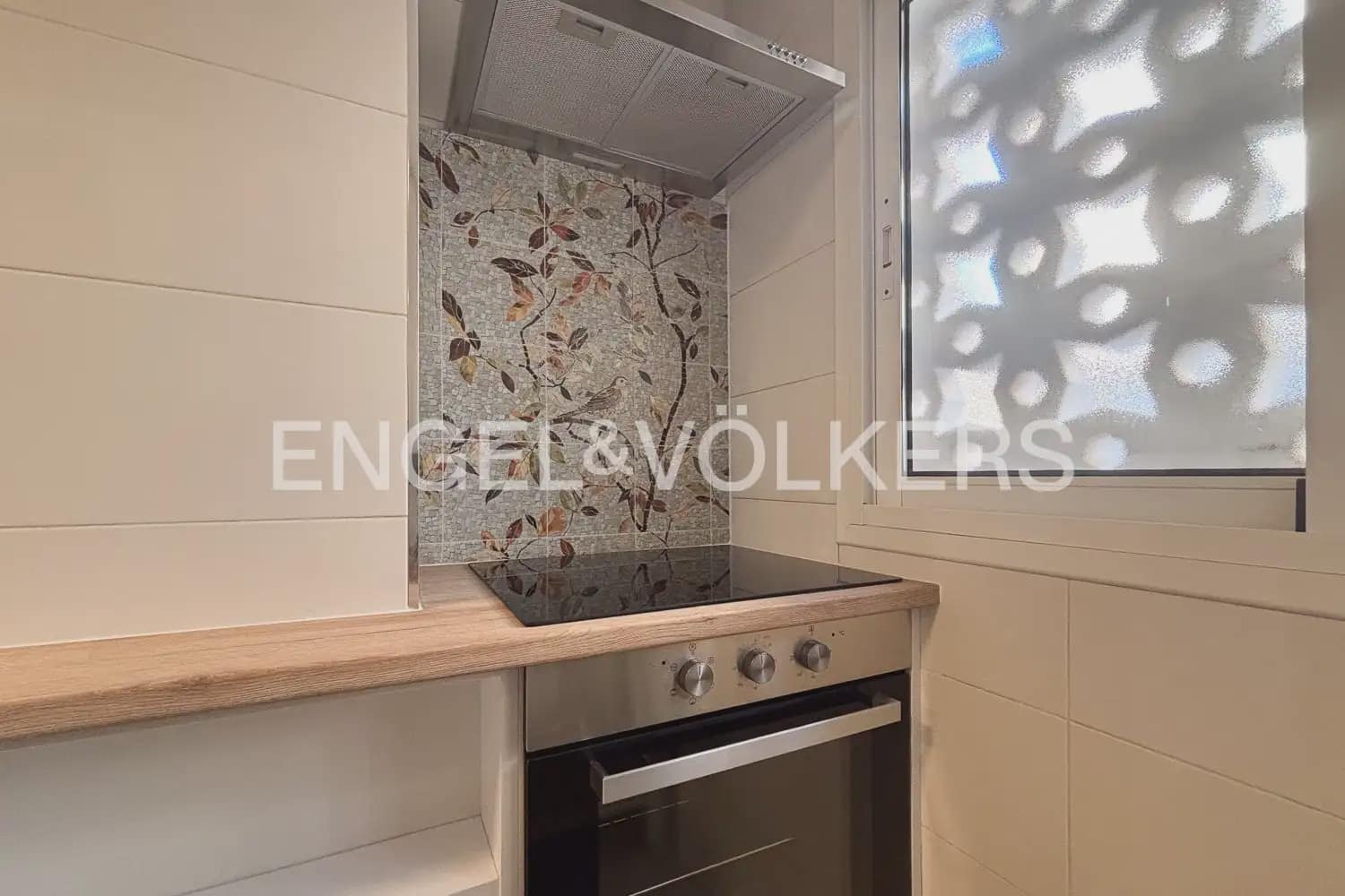 2 Zimmer Wohnung zu vermieten in Valencia Stadt - 1.200 € (Ref: 9997554)