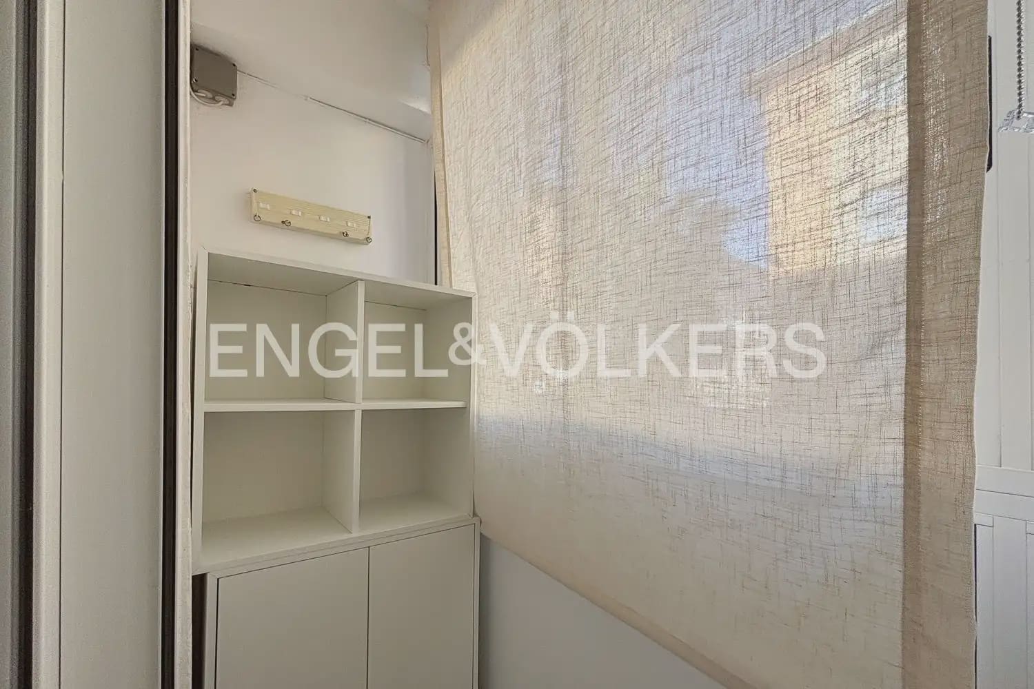 2 Zimmer Wohnung zu vermieten in Valencia Stadt - 1.200 € (Ref: 9997554)
