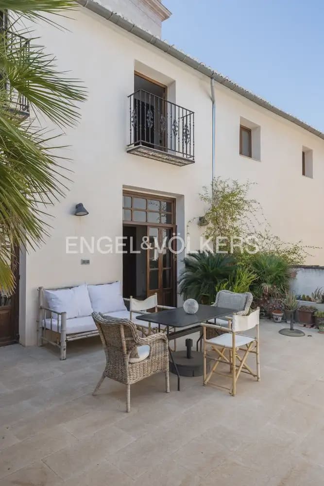 6 soveværelse Byhus til salg i Xativa med swimmingpool garage - € 795.000 (Ref: 9997555)