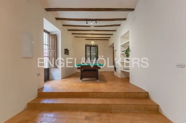 6 soveværelse Byhus til salg i Xàtiva med swimmingpool garage - € 795.000 (Ref: 9997555)