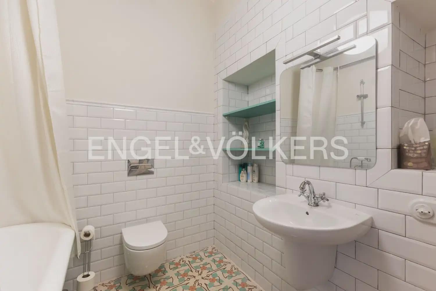6 soveværelse Byhus til salg i Xativa med swimmingpool garage - € 795.000 (Ref: 9997555)