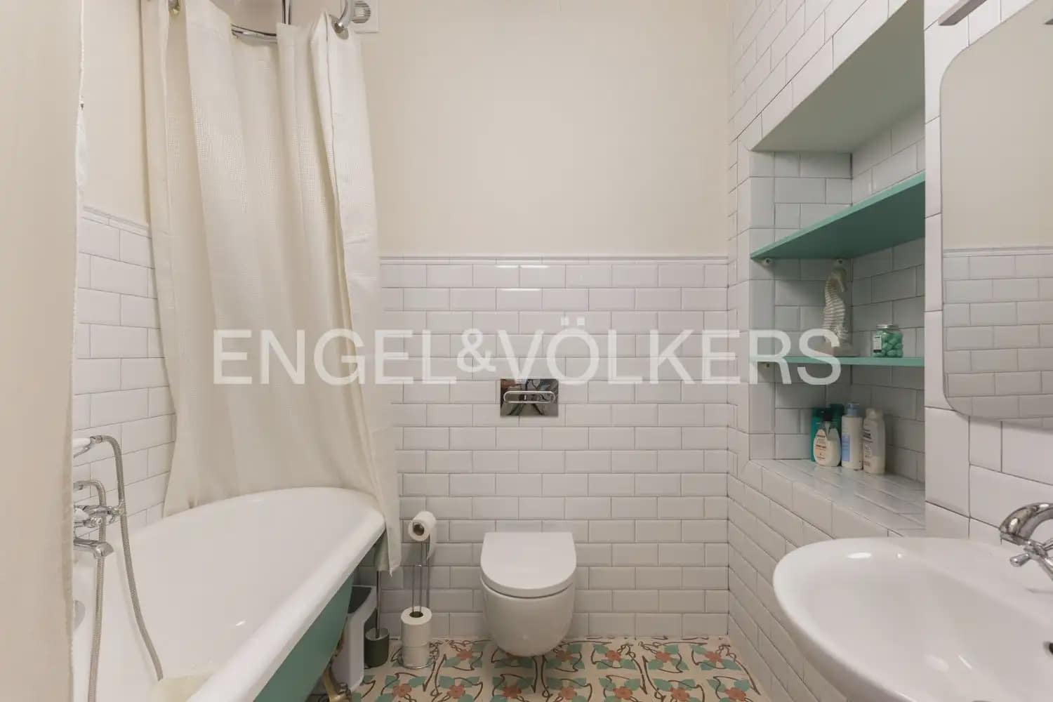 6 soveværelse Byhus til salg i Xativa med swimmingpool garage - € 795.000 (Ref: 9997555)