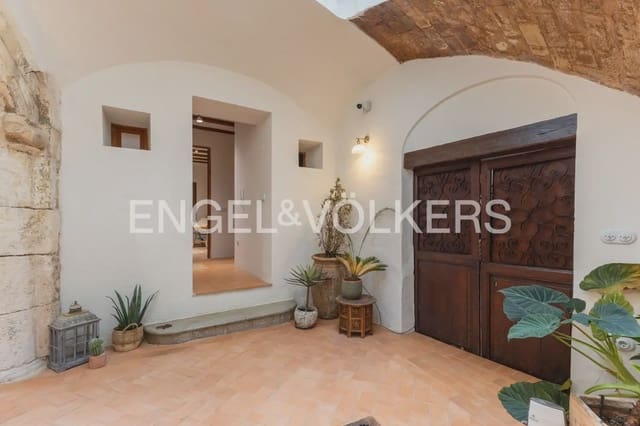 6 soveværelse Byhus til salg i Xàtiva med swimmingpool garage - € 795.000 (Ref: 9997555)