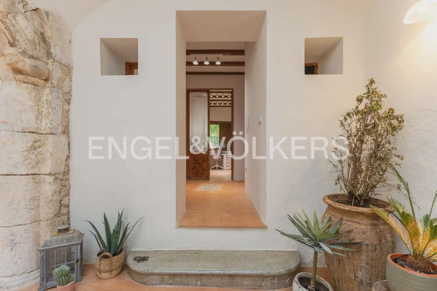 6 soveværelse Byhus til salg i Xativa med swimmingpool garage - € 795.000 (Ref: 9997555)