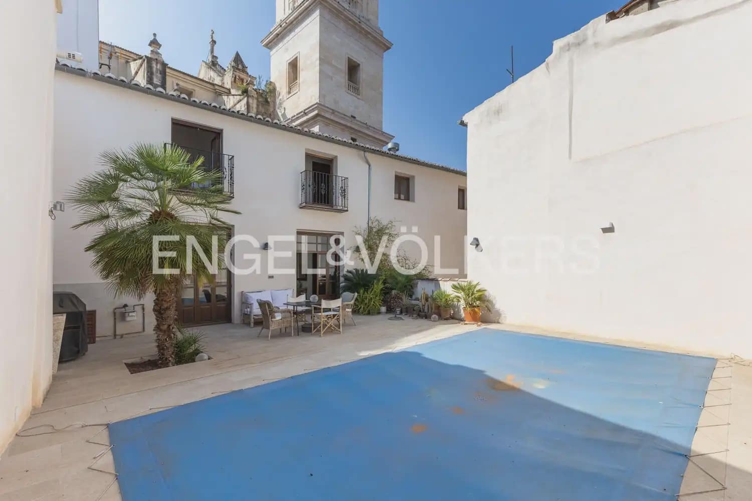 6 soveværelse Byhus til salg i Xativa med swimmingpool garage - € 795.000 (Ref: 9997555)