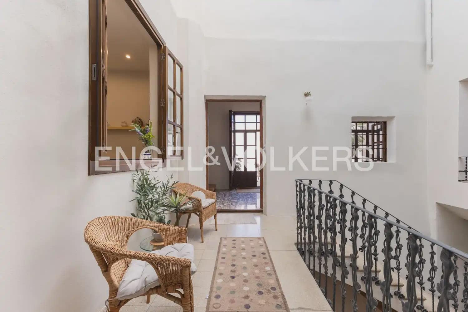 6 soveværelse Byhus til salg i Xativa med swimmingpool garage - € 795.000 (Ref: 9997555)