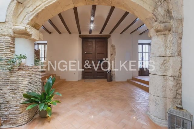 6 soveværelse Byhus til salg i Xàtiva med swimmingpool garage - € 795.000 (Ref: 9997555)