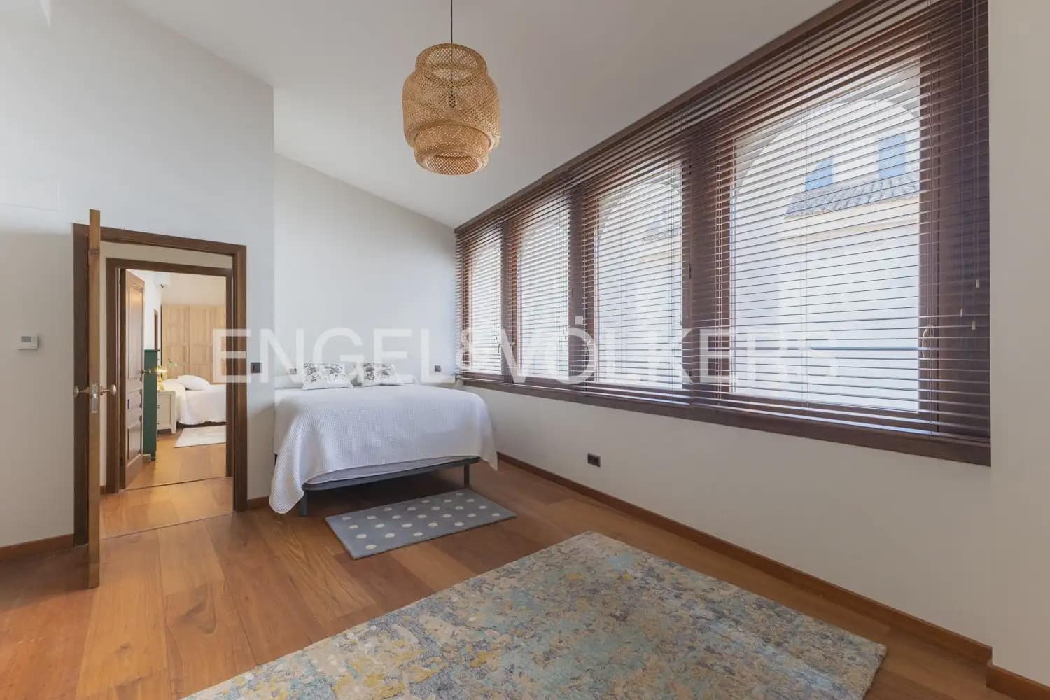 6 soveværelse Byhus til salg i Xativa med swimmingpool garage - € 795.000 (Ref: 9997555)