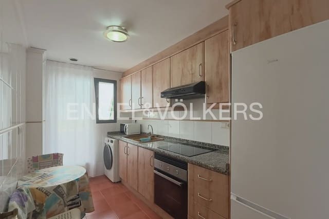 2 makuuhuone Asunto vuokrattavana paikassa Sedaví - 1 340 € (Ref: 9997670)