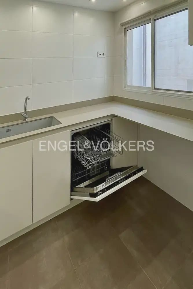 3 makuuhuone Kattohuoneisto vuokrattavana paikassa Algemesi mukana 
autotalli - 1 500 € (Ref: 9997672)