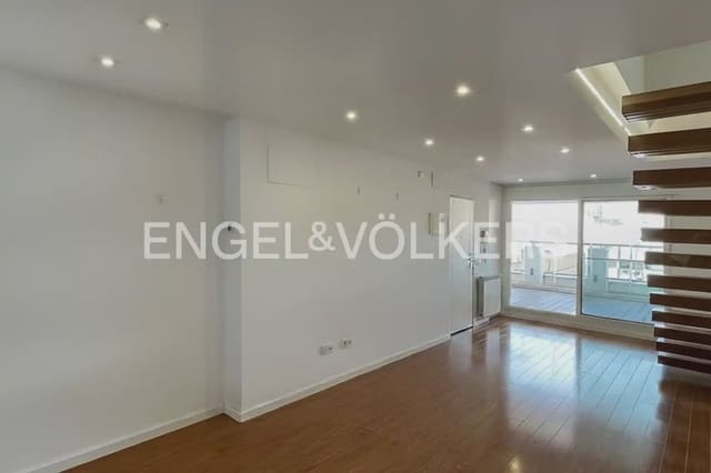 3 makuuhuone Kattohuoneisto vuokrattavana paikassa Algemesí mukana 
autotalli - 1 500 € (Ref: 9997672)