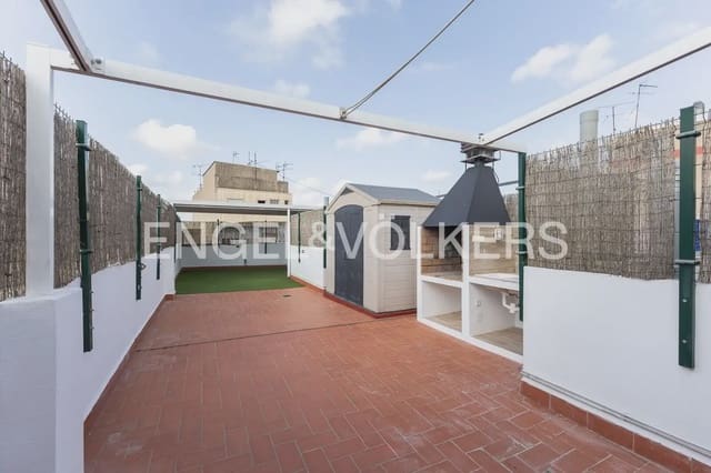 3 soverom Penthouse til leie i Algemesí med garasje - € 1 500 (Ref: 9997672)