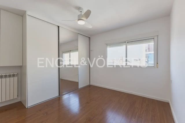 3 soverom Penthouse til leie i Algemesí med garasje - € 1 500 (Ref: 9997672)