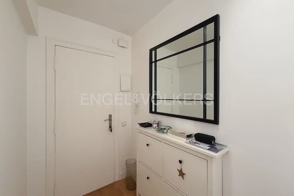 3 sovrum Lägenhet att hyra i Valencia stad med garage - 1 800 € (Ref: 9997954)