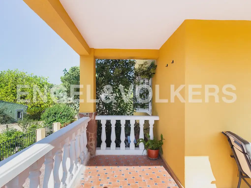 5 Zimmer Villa zu vermieten in Montserrat mit Pool - 1.500 € (Ref: 9997956)