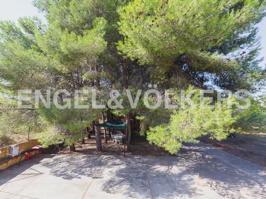 5 Zimmer Villa zu vermieten in Montserrat mit Pool - 1.500 € (Ref: 9997956)
