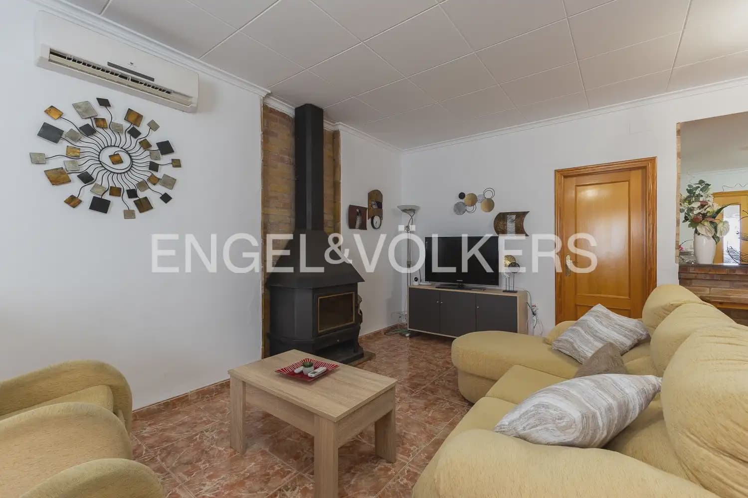 5 sypialnia Finka/Dom wiejski na sprzedaż w Rafelguaraf z garażem - 298 000 € (Ref: 9997957)