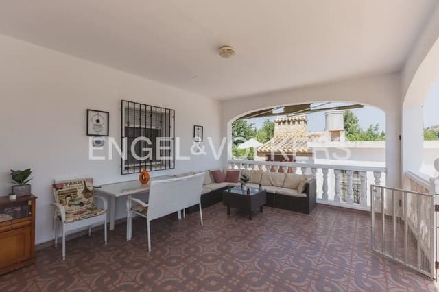 5 soverom Finca/Herregård til salgs i Rafelguaraf med garasje - € 298 000 (Ref: 9997957)