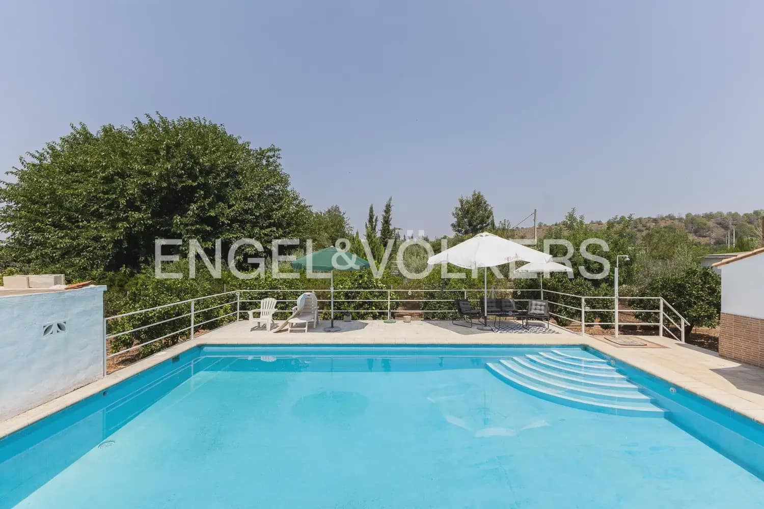 5 sypialnia Finka/Dom wiejski na sprzedaż w Rafelguaraf z garażem - 298 000 € (Ref: 9997957)