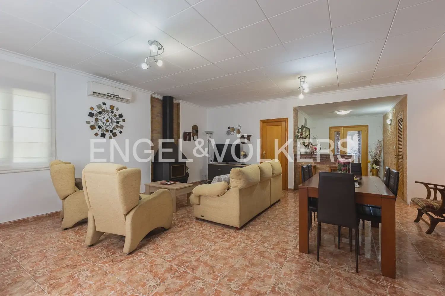 5 sypialnia Finka/Dom wiejski na sprzedaż w Rafelguaraf z garażem - 298 000 € (Ref: 9997957)