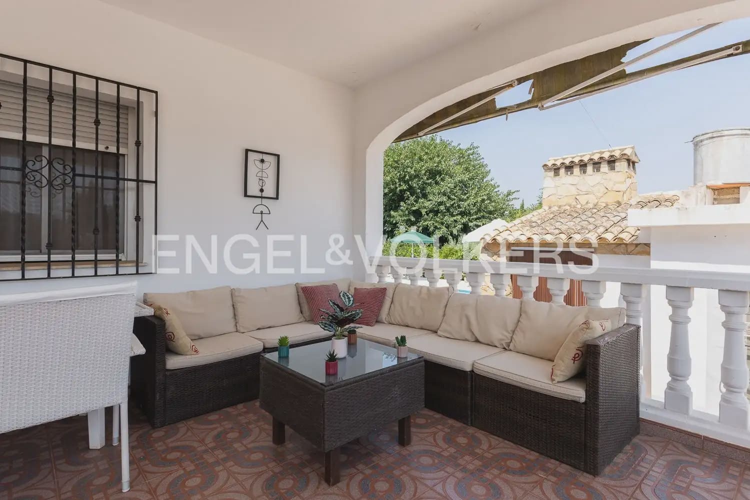 5 sypialnia Finka/Dom wiejski na sprzedaż w Rafelguaraf z garażem - 298 000 € (Ref: 9997957)